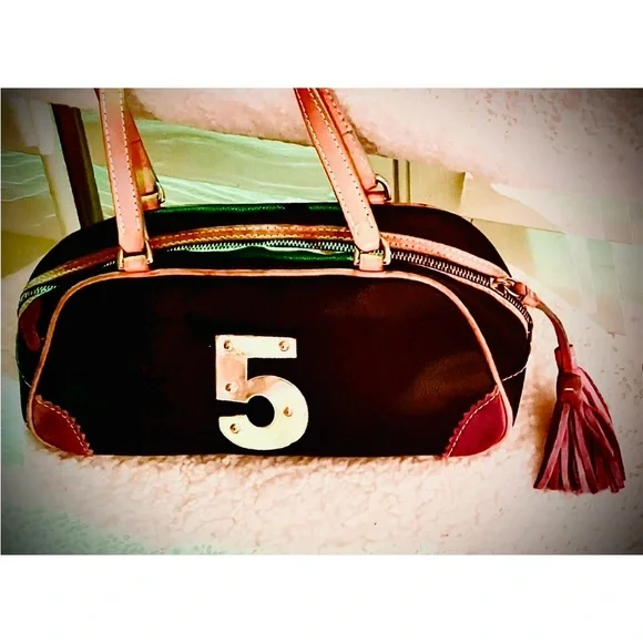 DOONEY BOURKE Y2K handbag (PRICE FIRM) - Picture 3 of 16